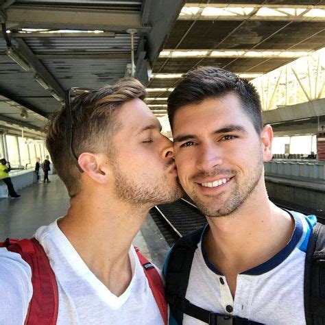 Gay Dating in Seattle, Washington